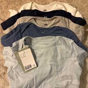 Set of 5 H&M Bodysuits in Blue and Gray Tones